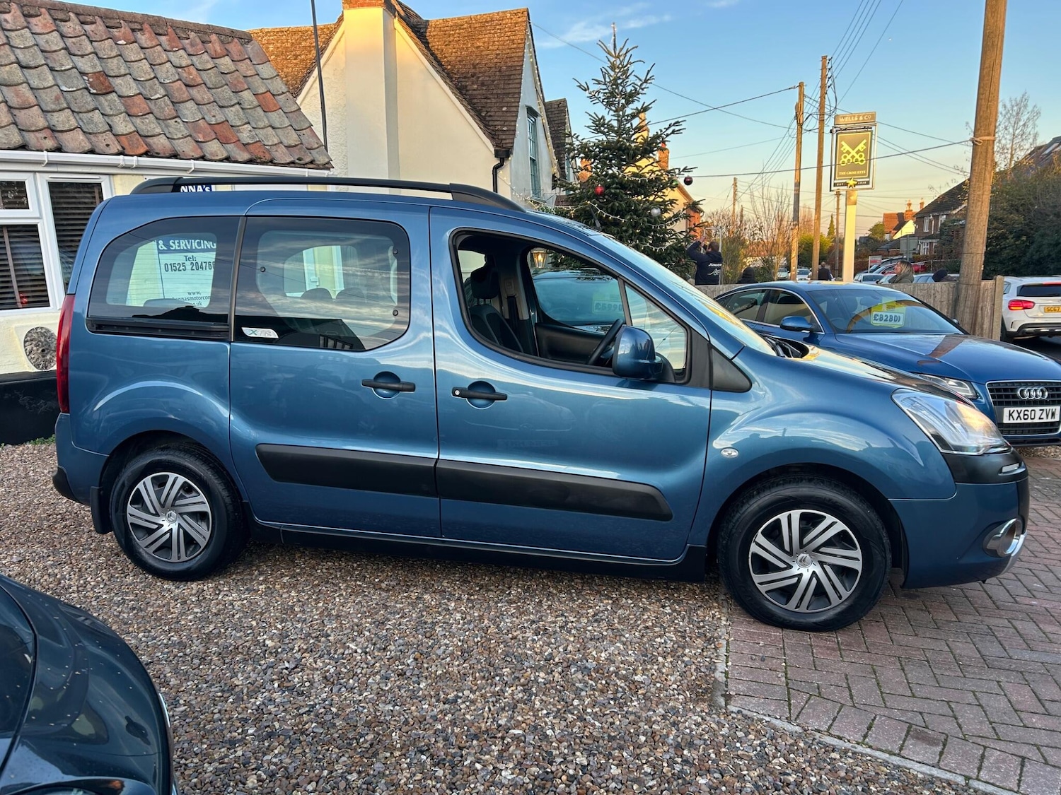 Used Citroen Berlingo Multispace 2013 for sale - 76935939: Photo 2