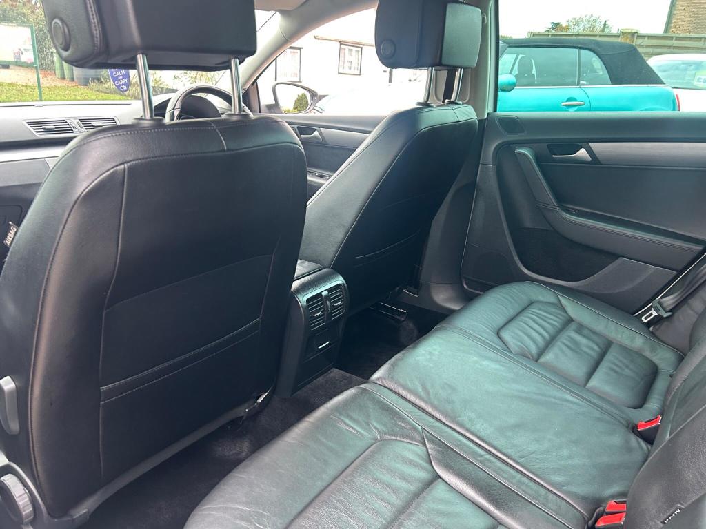 Used Volkswagen Passat 2014 for sale - 76723411: Photo 12