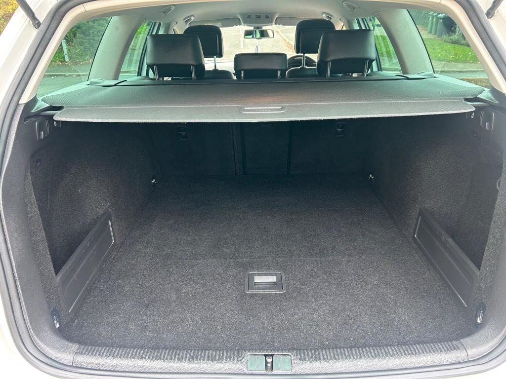 Used Volkswagen Passat 2014 for sale - 76723411: Photo 24