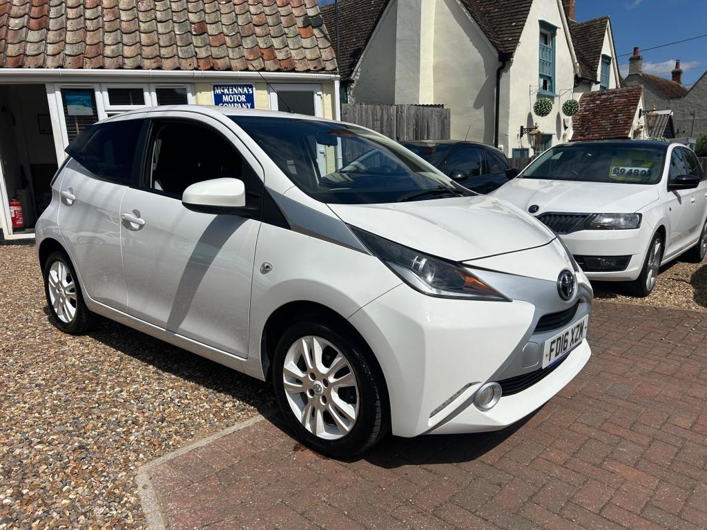 Used Toyota AYGO 2016 for sale - 76723435: Photo 1