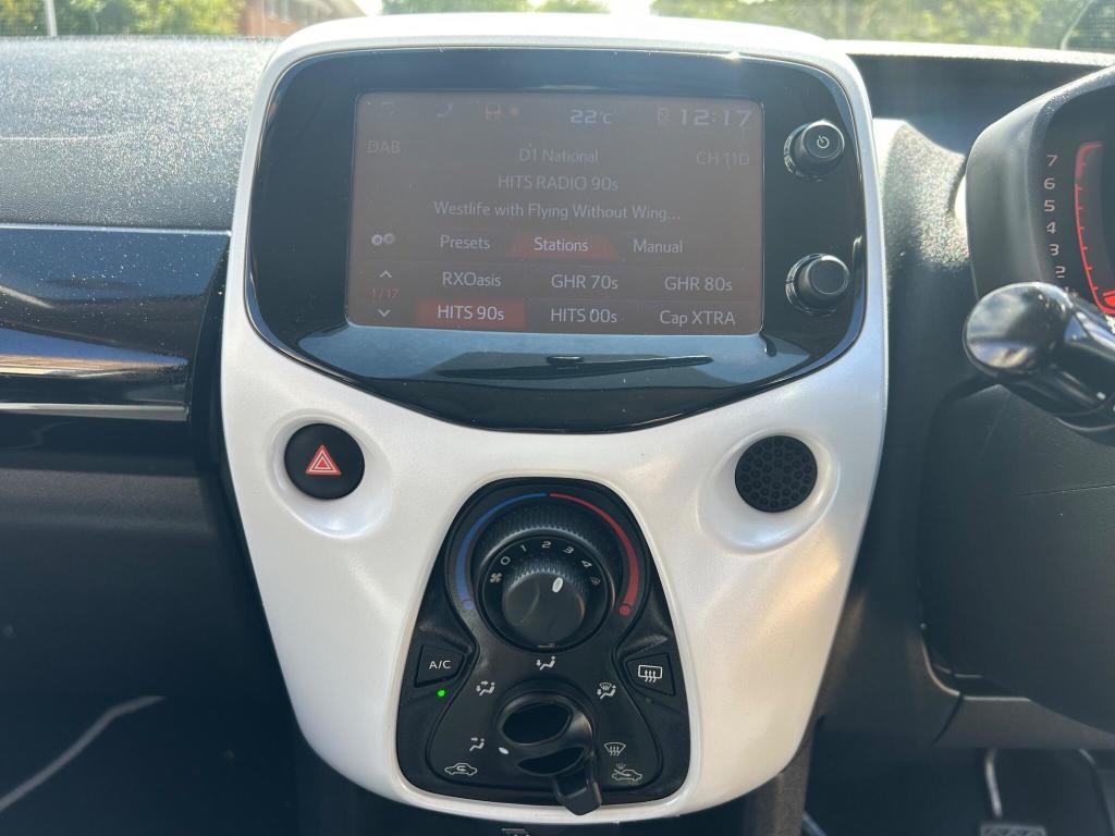 Used Toyota AYGO 2016 for sale - 76723435: Photo 20