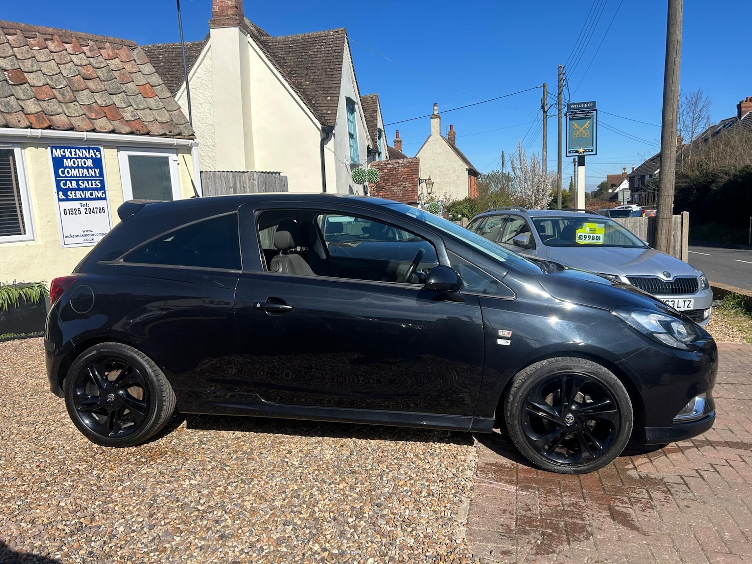 Used Vauxhall Corsa 2015 for sale - 77978044: Photo 2