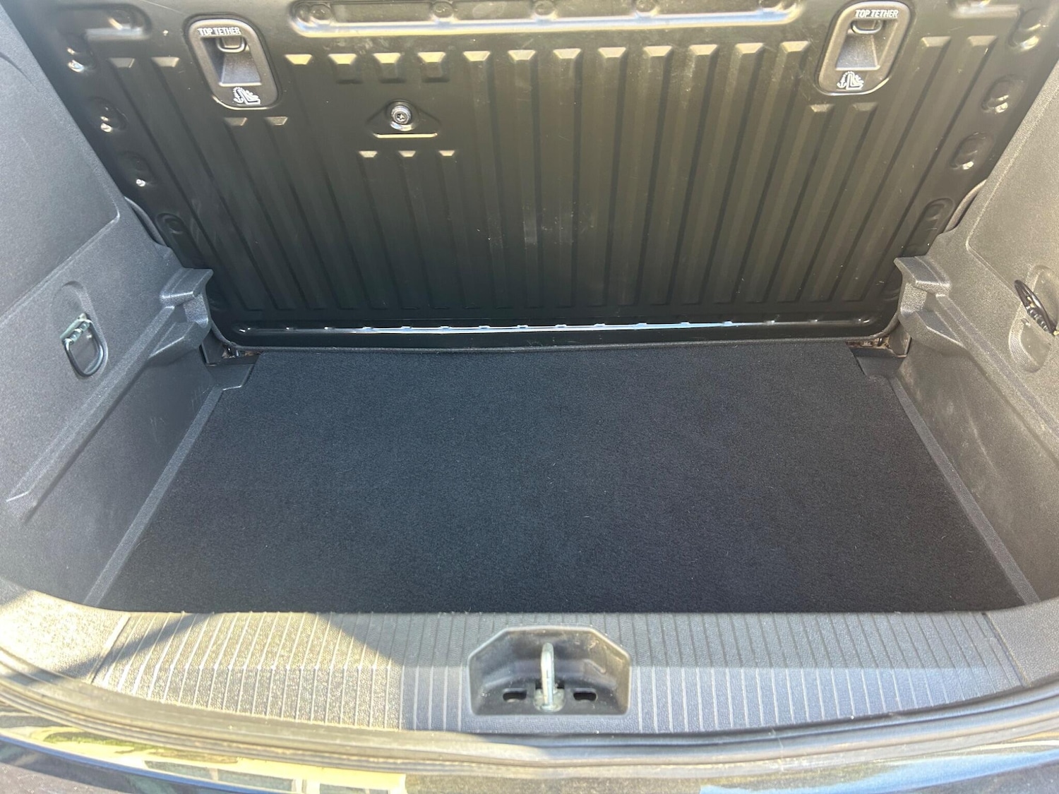 Used Vauxhall Corsa 2015 for sale - 77978044: Photo 21