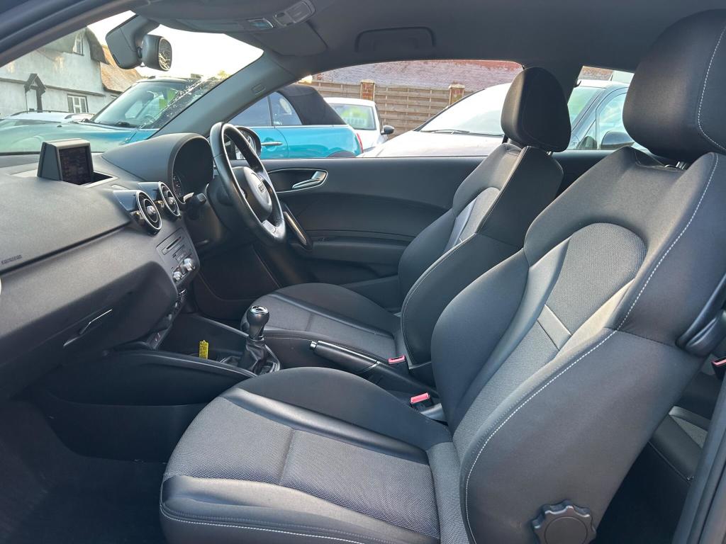 Used Audi A1 2012 for sale - 76723426: Photo 16