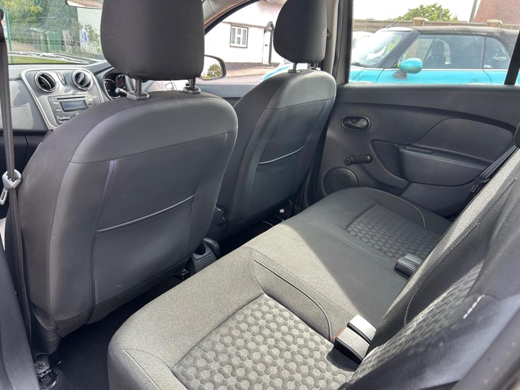 Used Dacia Sandero 2014 for sale - 76723450: Photo 21