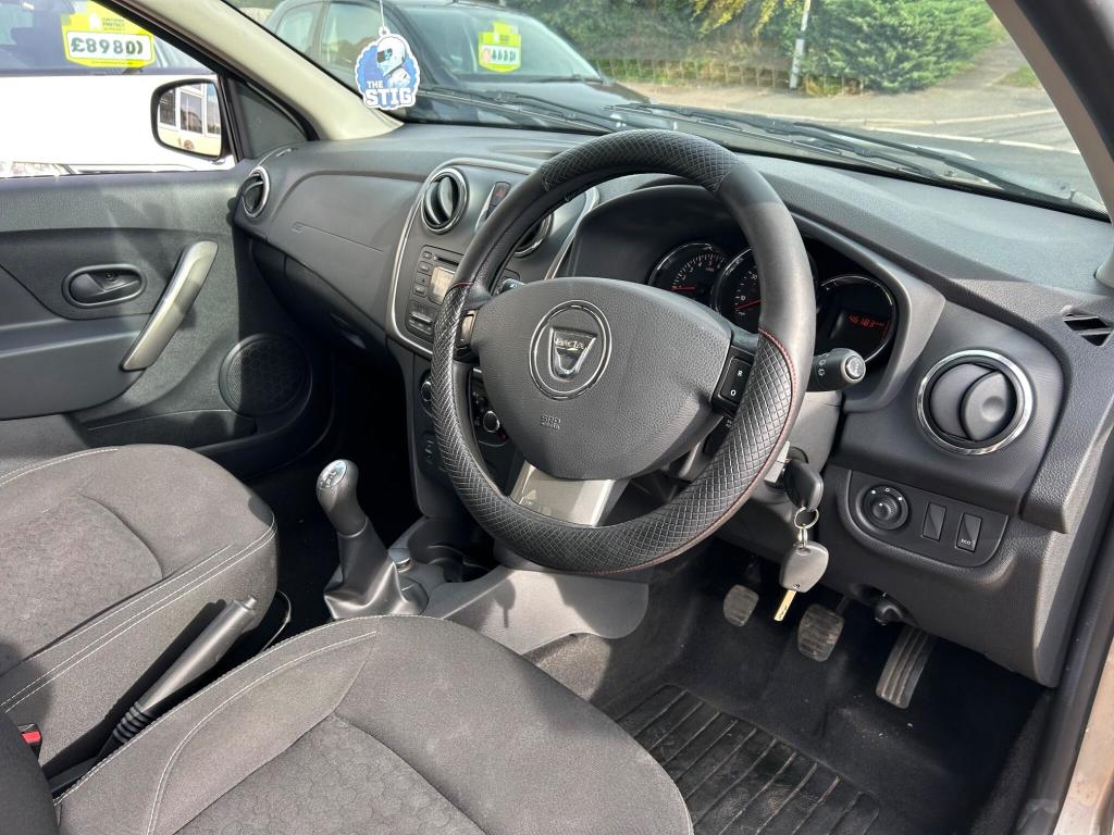 Used Dacia Sandero 2014 for sale - 76723450: Photo 22