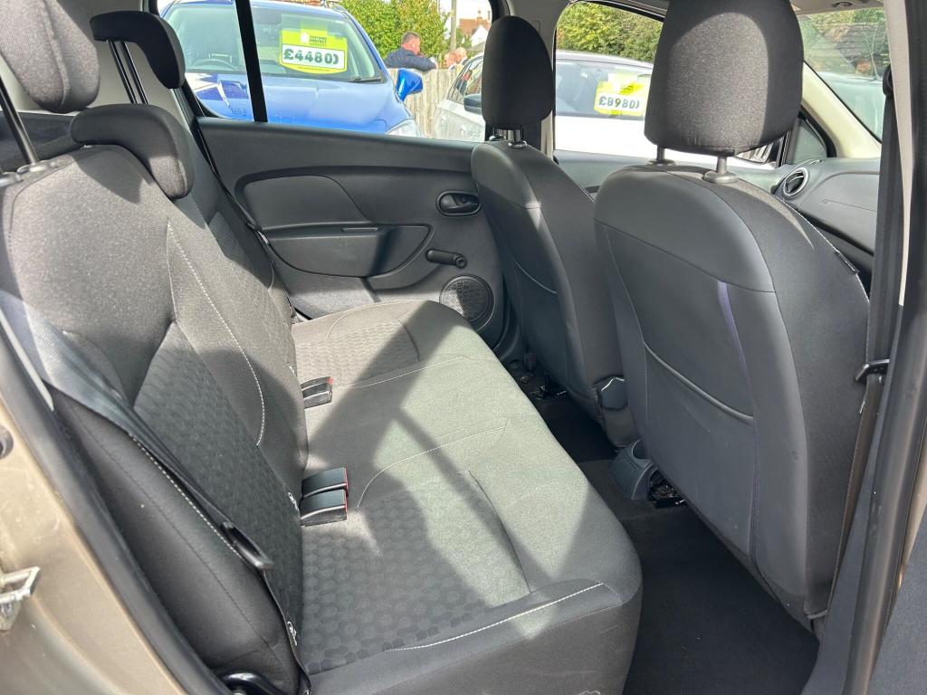 Used Dacia Sandero 2014 for sale - 76723450: Photo 24