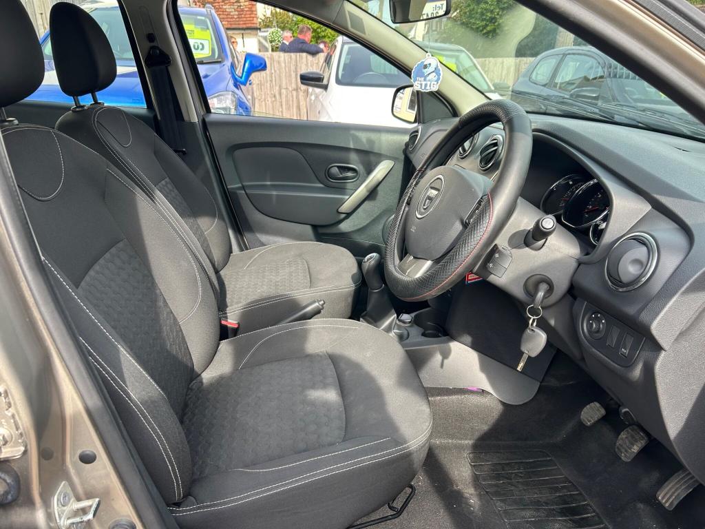 Used Dacia Sandero 2014 for sale - 76723450: Photo 25