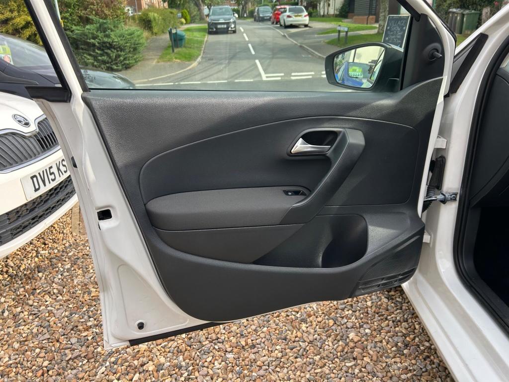 Used Volkswagen Polo 2012 for sale - 76723470: Photo 11