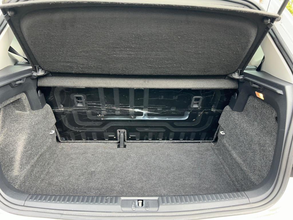 Used Volkswagen Polo 2012 for sale - 76723470: Photo 20