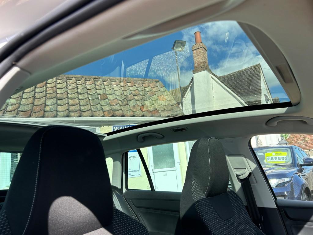 Used Skoda Rapid Spaceback 2015 for sale - 76723486: Photo 25