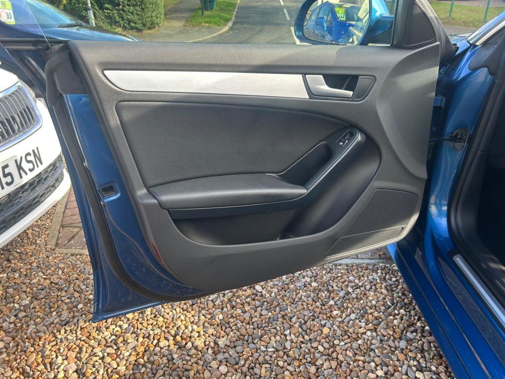 Used Audi A5 2010 for sale - 76723464: Photo 11