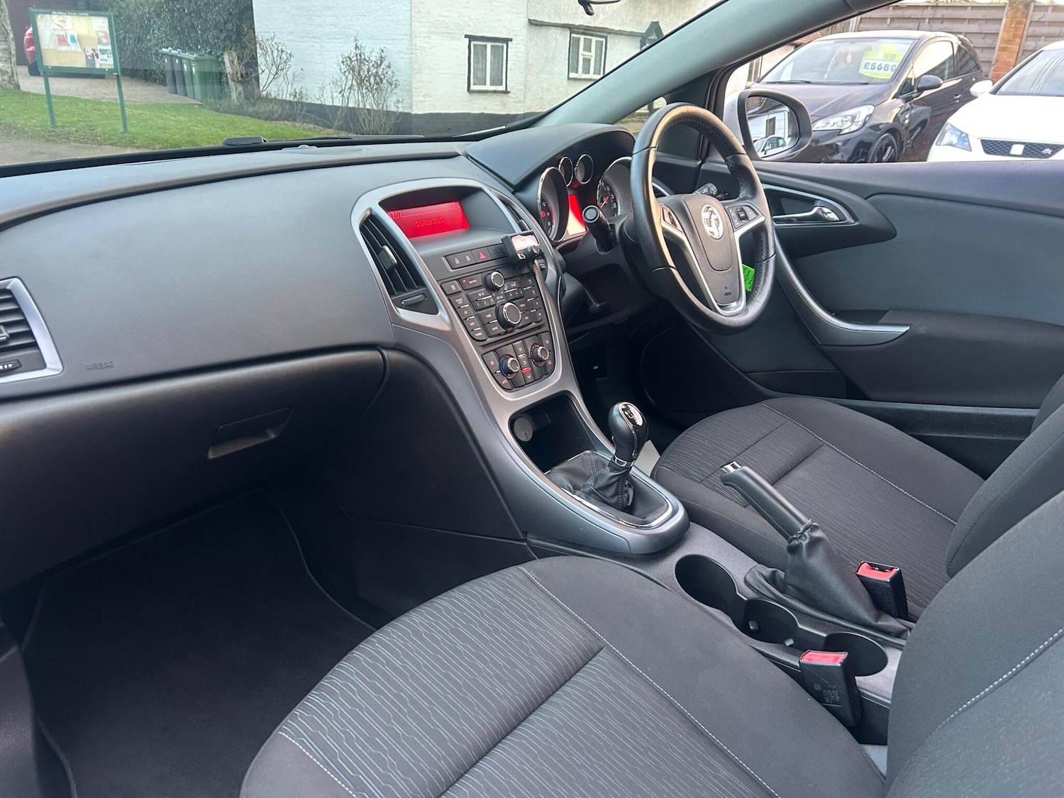 Used Vauxhall Astra GTC 2013 for sale - 77704832: Photo 12