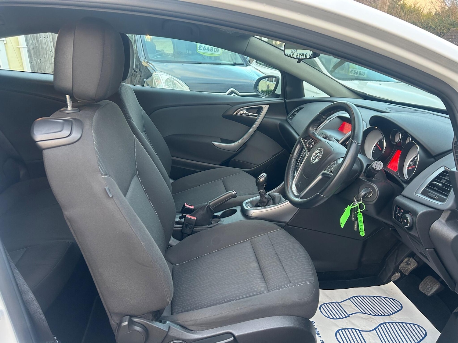 Used Vauxhall Astra GTC 2013 for sale - 77704832: Photo 14