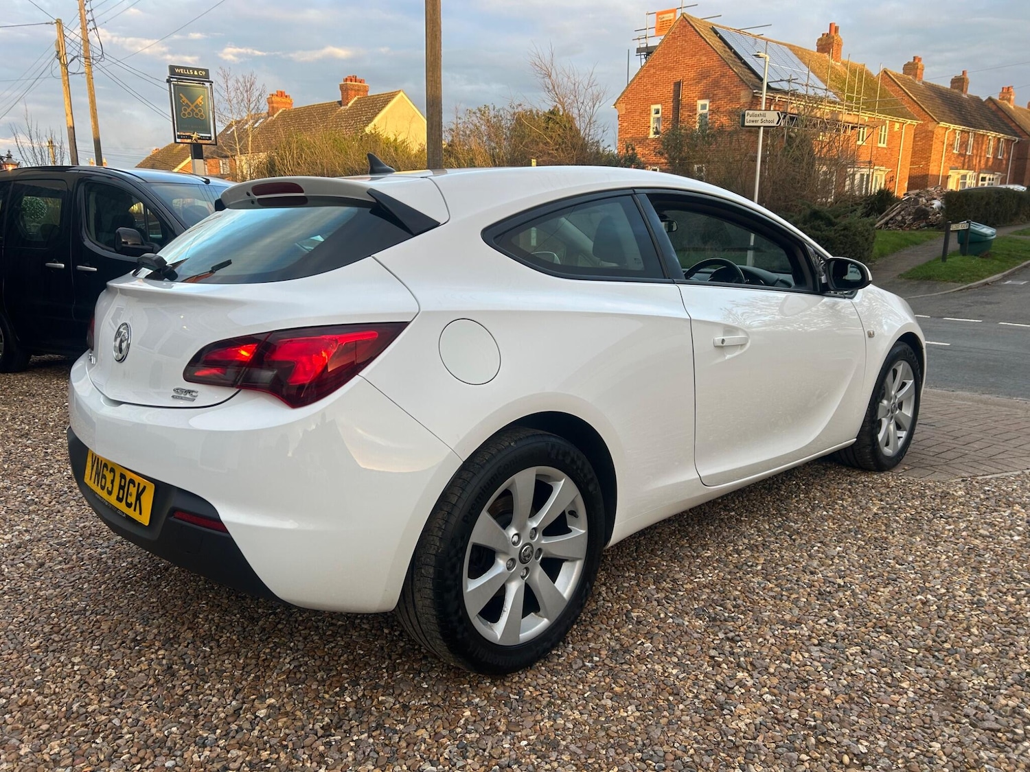 Used Vauxhall Astra GTC 2013 for sale - 77704832: Photo 3