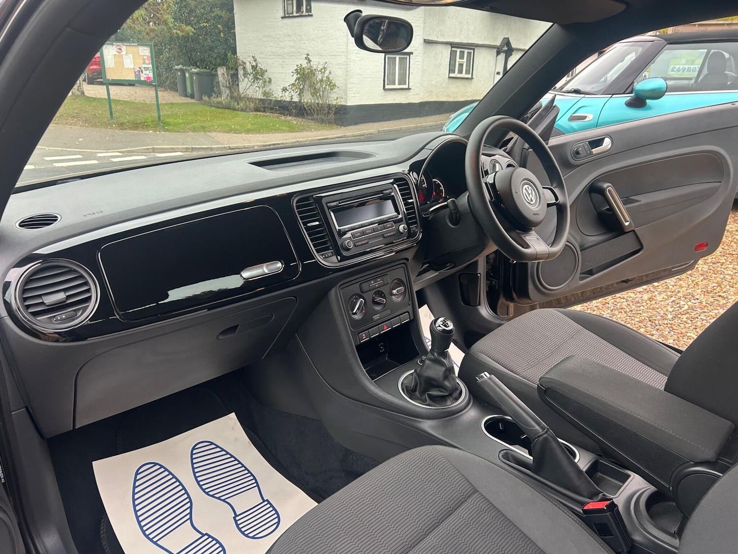 Used Volkswagen Beetle 2015 for sale - 76936150: Photo 20