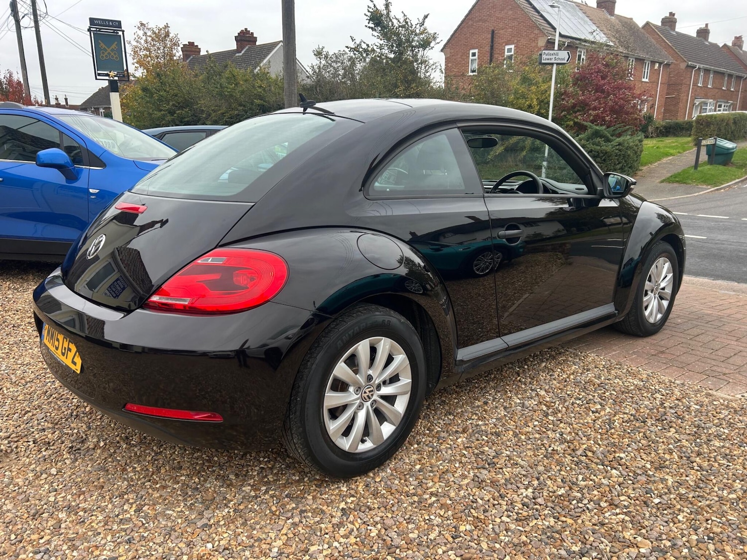 Used Volkswagen Beetle 2015 for sale - 76936150: Photo 3