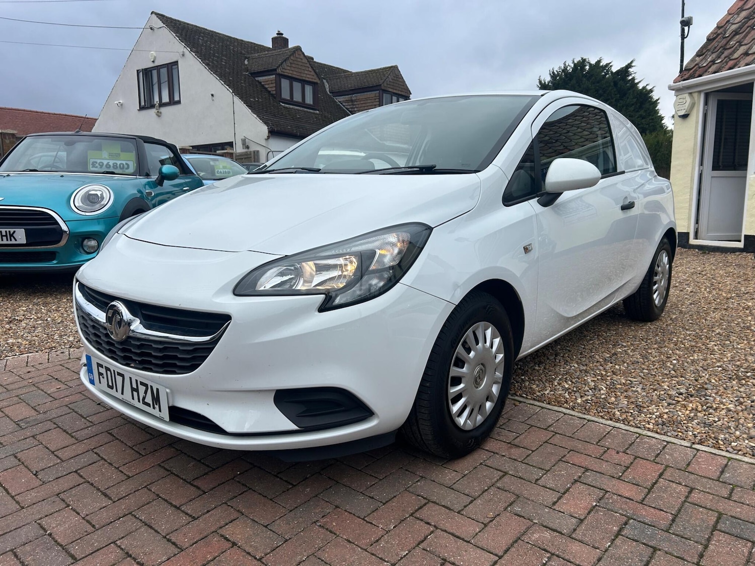 Used Vauxhall Corsa Van 2017 for sale - 76936233: Photo 7