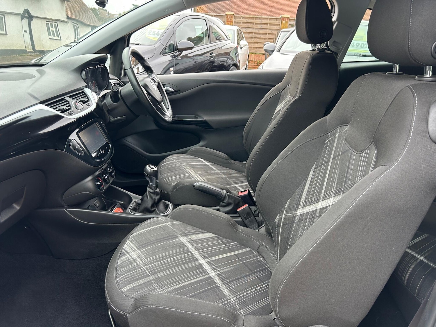 Used Vauxhall Corsa 2015 for sale - 77633918: Photo 10