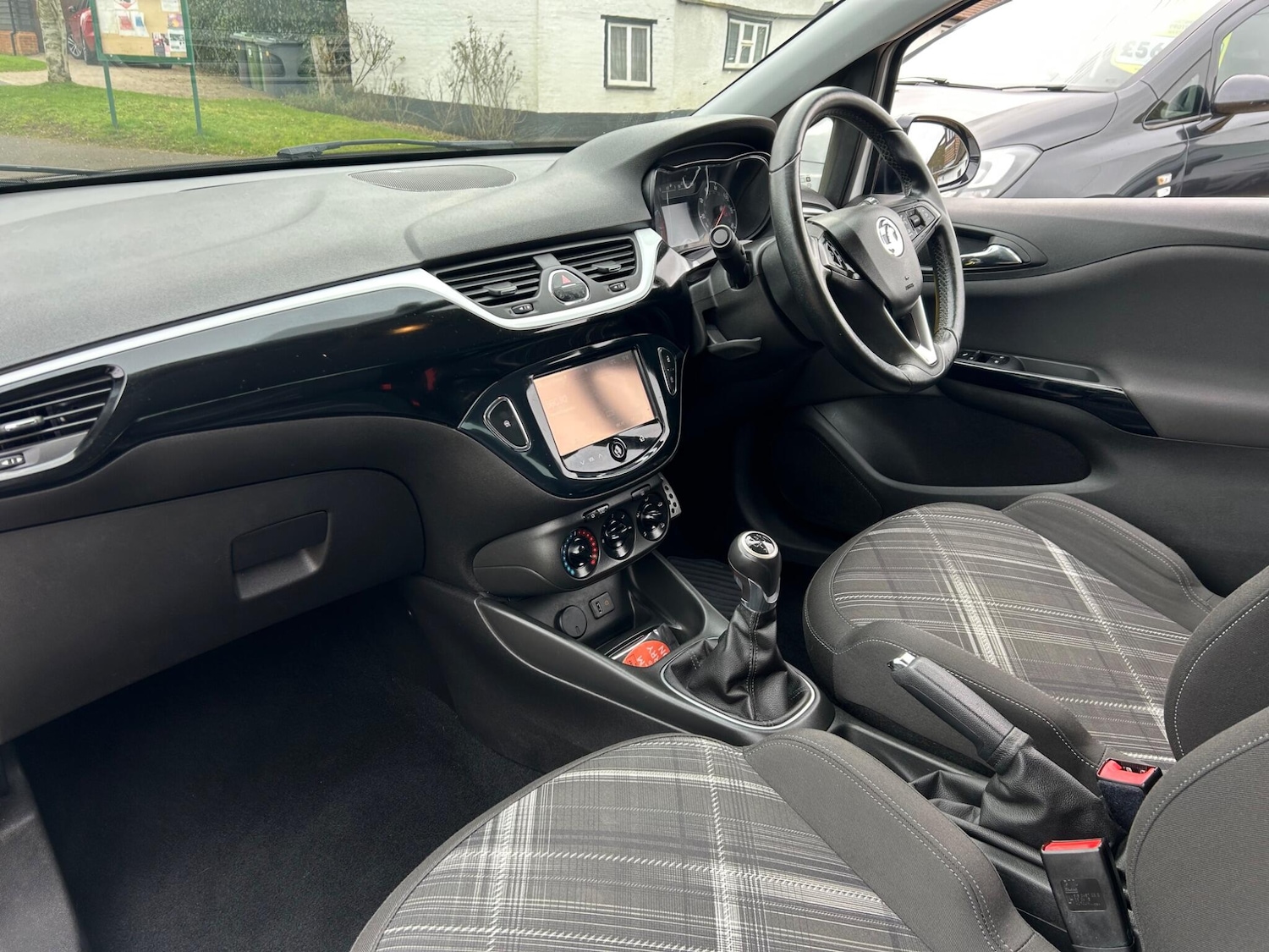Used Vauxhall Corsa 2015 for sale - 77633918: Photo 11