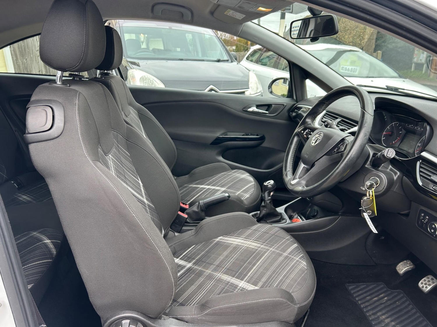 Used Vauxhall Corsa 2015 for sale - 77633918: Photo 14