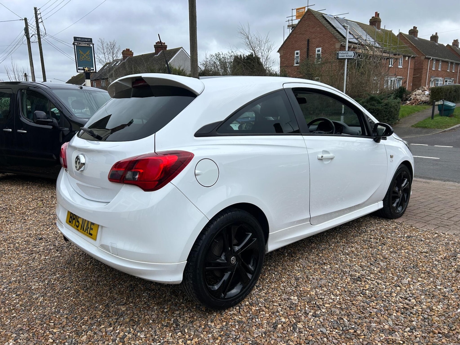 Used Vauxhall Corsa 2015 for sale - 77633918: Photo 3