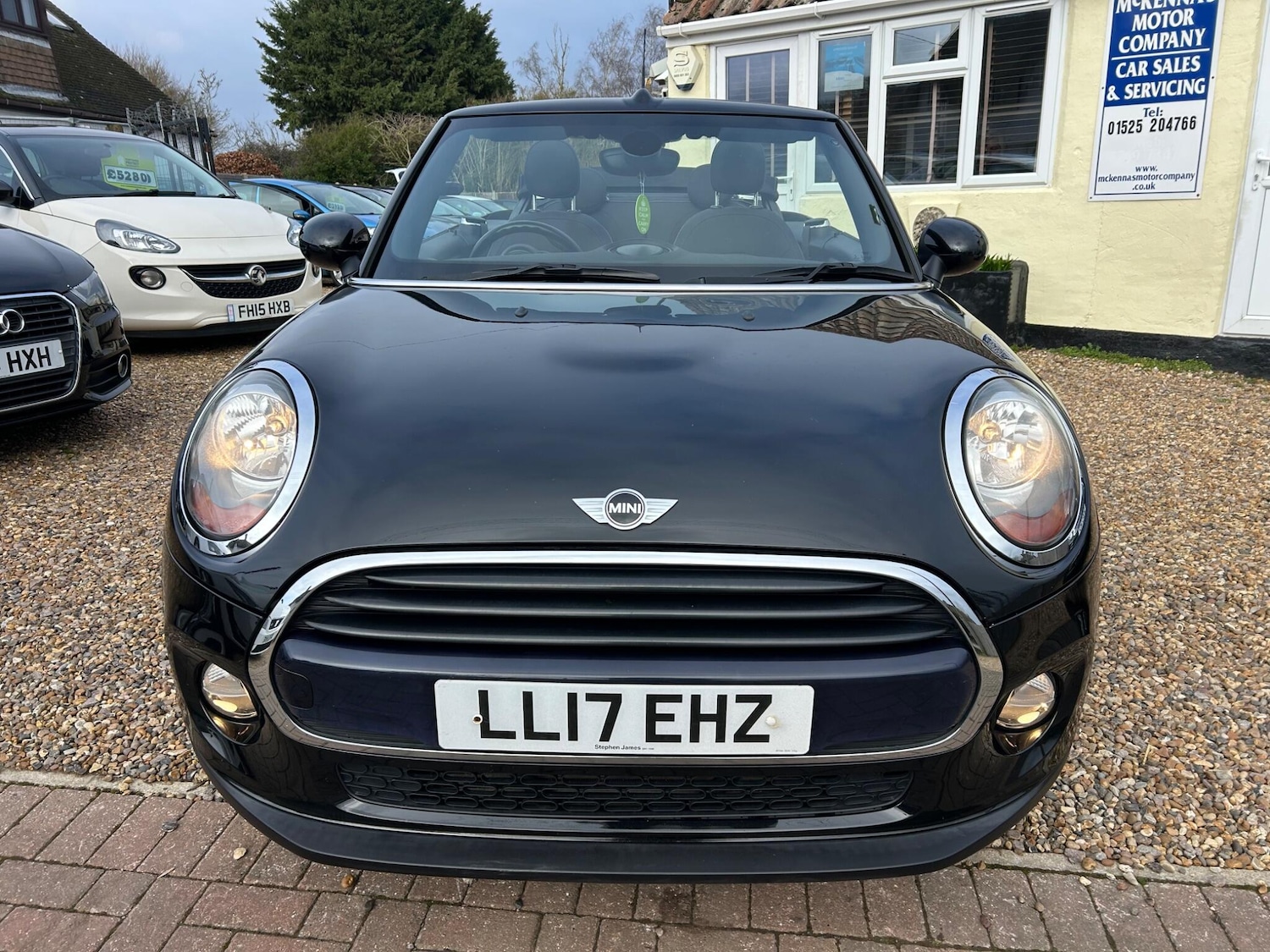 Used MINI Convertible 2017 for sale - 77314928: Photo 11