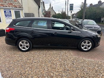 Used Ford Focus 2012 for sale - 76936572: Photo