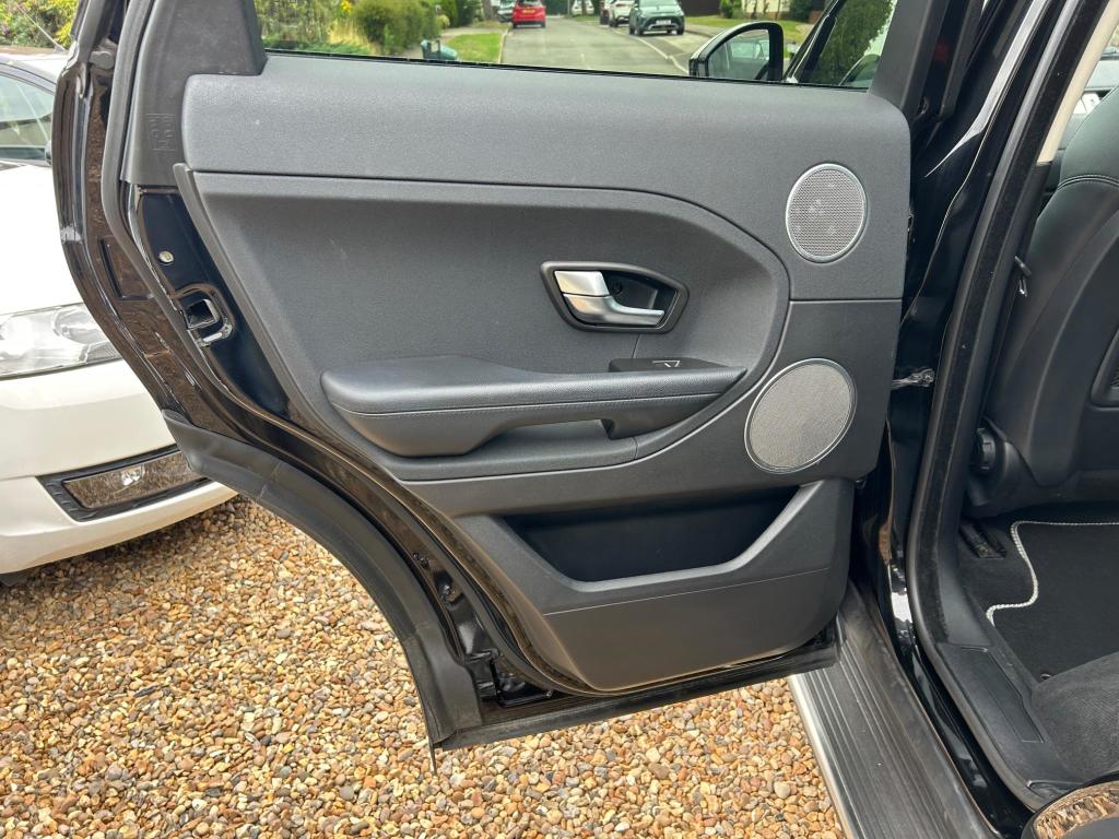 Used Land Rover Range Rover Evoque 2015 for sale - 76723446: Photo 35