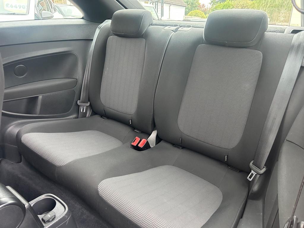 Used Volkswagen Beetle 2015 for sale - 76723449: Photo 15