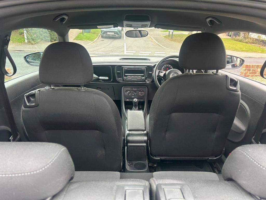 Used Volkswagen Beetle 2015 for sale - 76723449: Photo 16