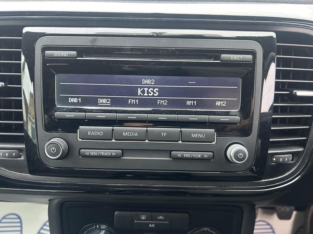 Used Volkswagen Beetle 2015 for sale - 76723449: Photo 22