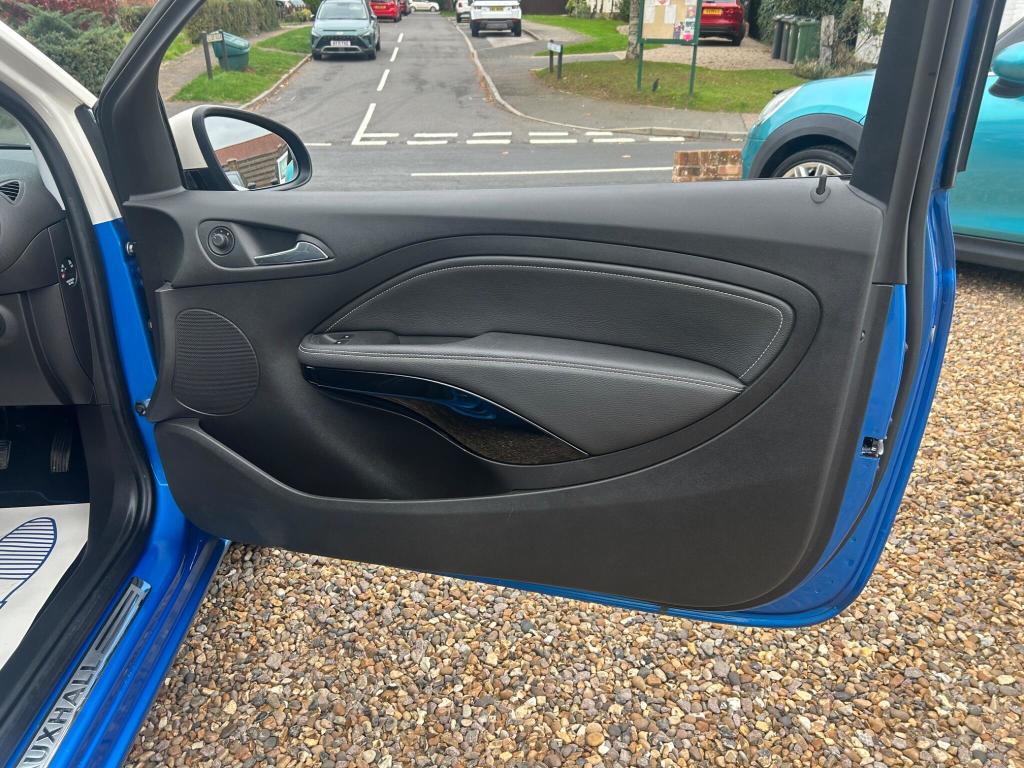 Used Vauxhall ADAM 2015 for sale - 76723413: Photo 32