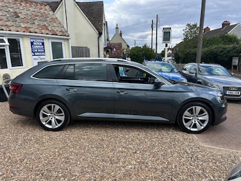 Used Skoda Superb 2016 for sale - 79291623: Photo