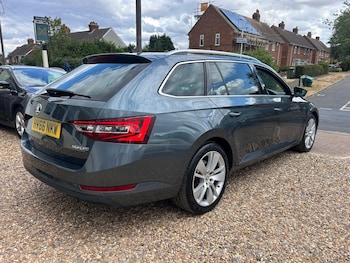 Used Skoda Superb 2016 for sale - 79291623: Photo