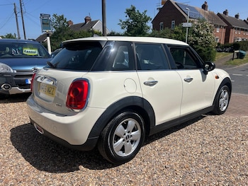 Used MINI Hatch 2015 for sale - 78636955: Photo
