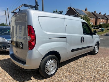 Used Vauxhall Combo 2017 for sale - 78728527: Photo