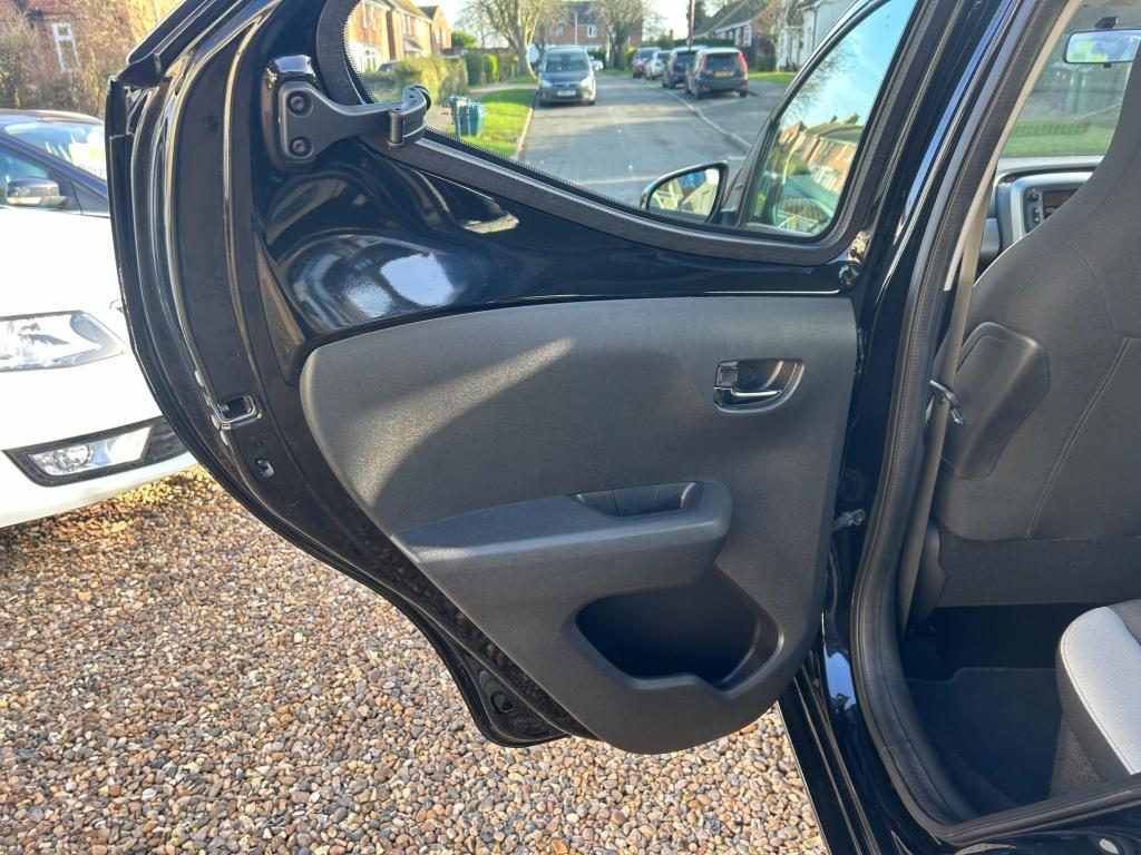 Used Toyota AYGO 2016 for sale - 76723514: Photo 15