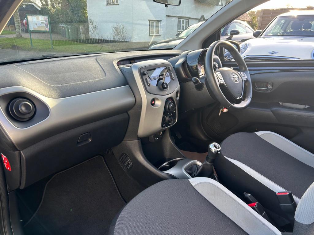 Used Toyota AYGO 2016 for sale - 76723514: Photo 18