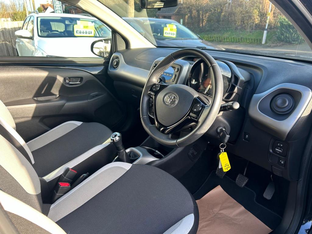 Used Toyota AYGO 2016 for sale - 76723514: Photo 23