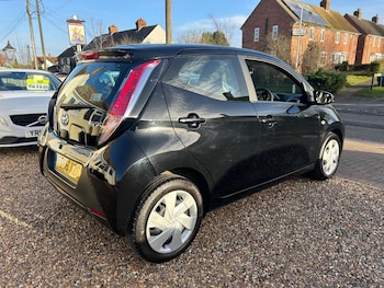 Used Toyota AYGO 2016 for sale - 76723514: Photo