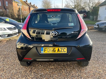 Used Toyota AYGO 2016 for sale - 76723514: Photo