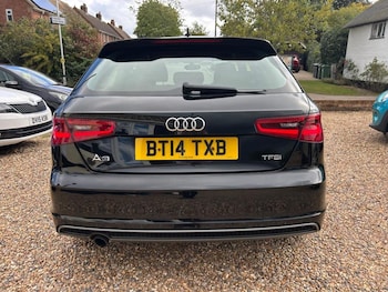 Used Audi A3 2014 for sale - 76723456: Photo