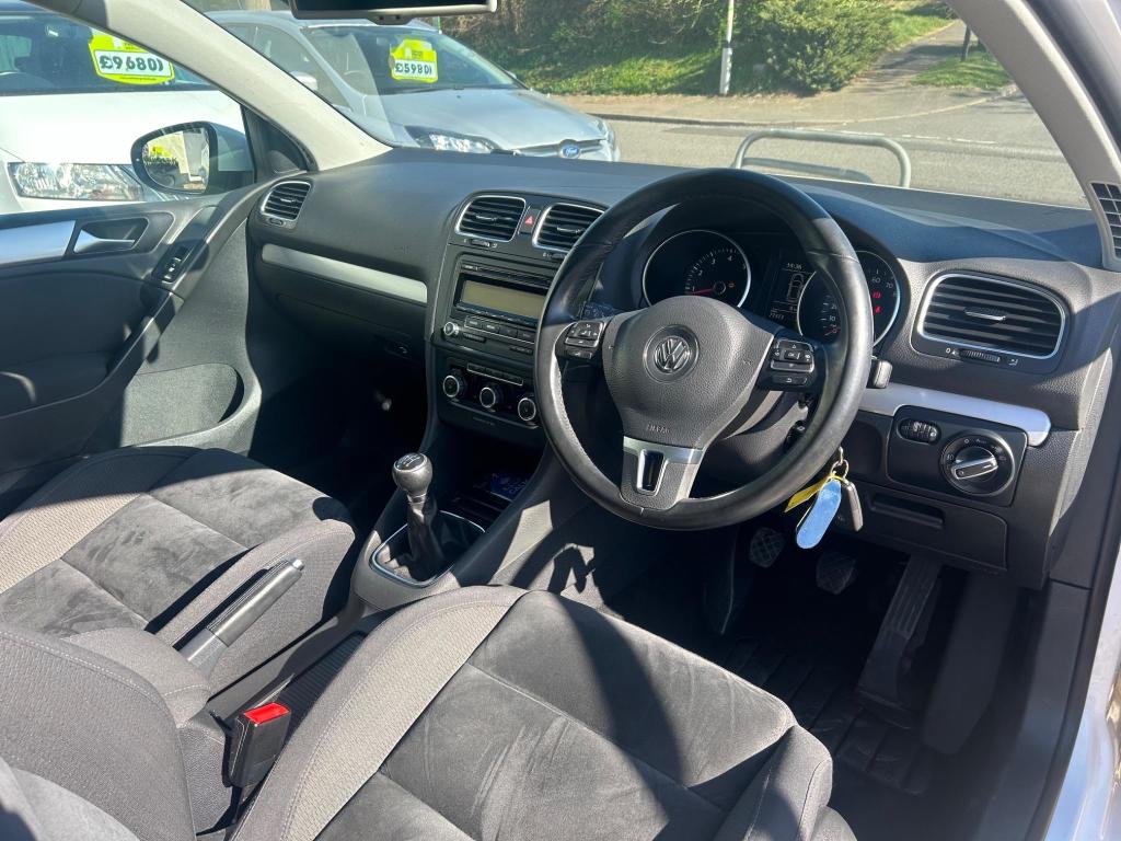 Used Volkswagen Golf 2010 for sale - 76723492: Photo 18