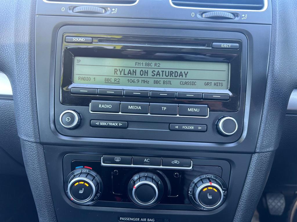 Used Volkswagen Golf 2010 for sale - 76723492: Photo 21