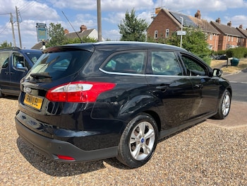 Used Ford Focus 2011 for sale - 79224923: Photo