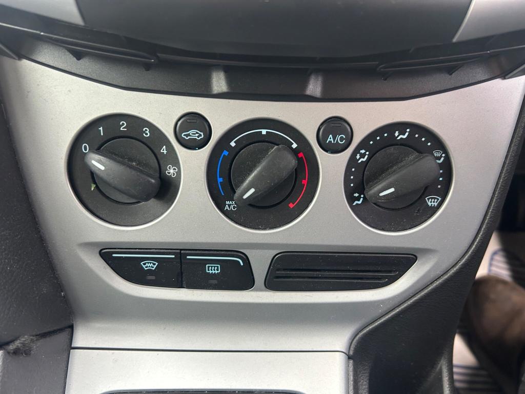 Used Ford Focus 2012 for sale - 76723417: Photo 22