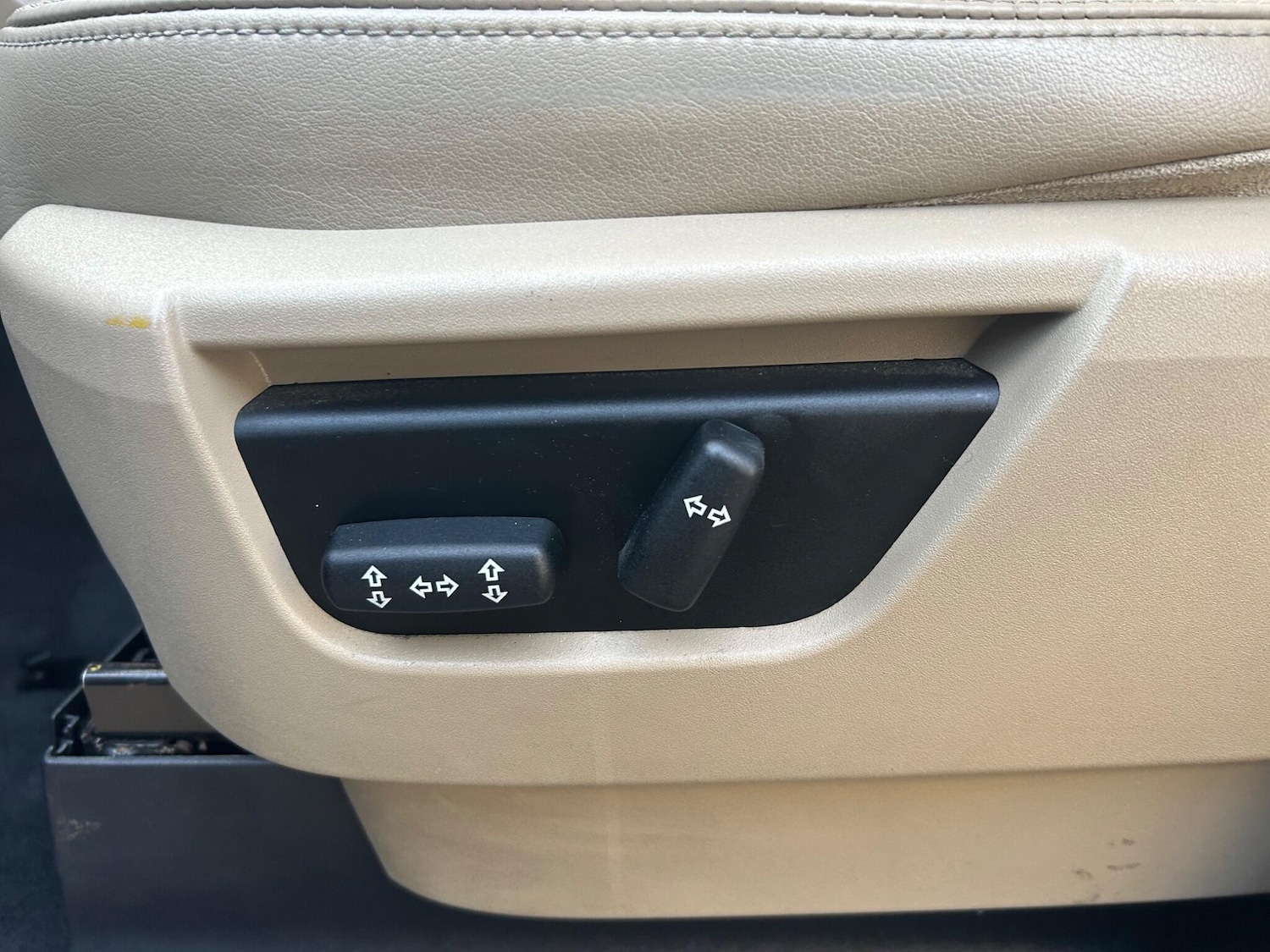 Used Land Rover Discovery 2008 for sale - 76936199: Photo 32