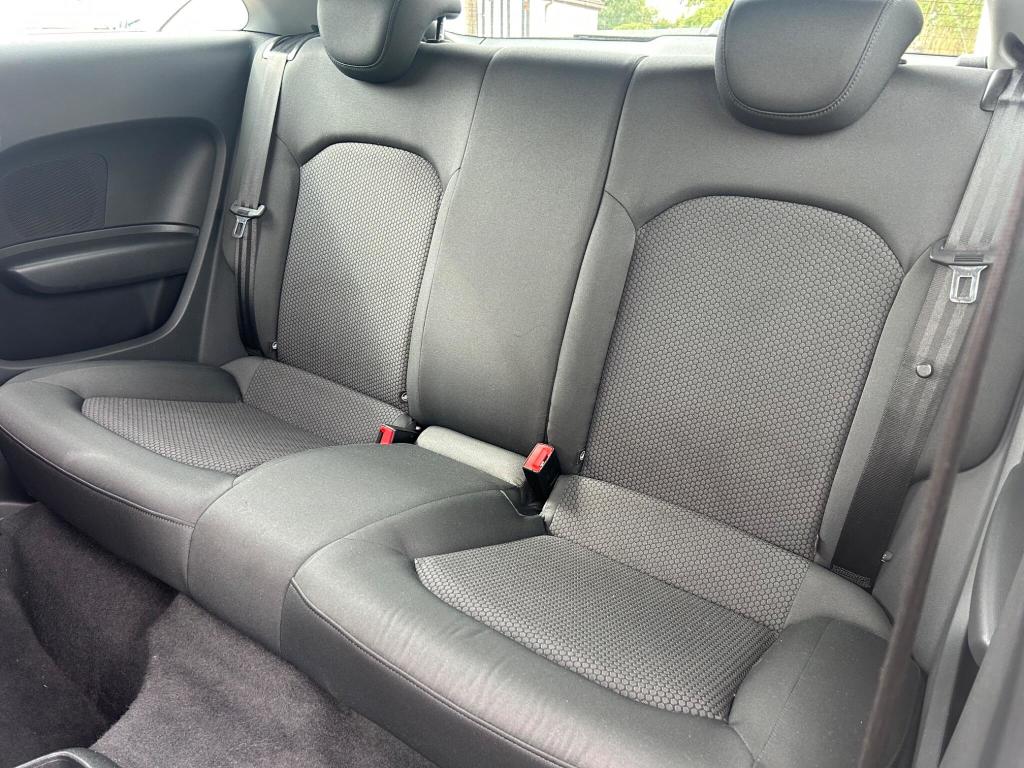 Used Audi A1 2011 for sale - 76723438: Photo 12