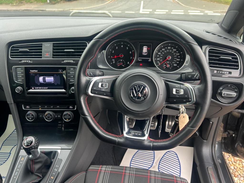 Used Volkswagen Golf 2014 for sale - 76723416: Photo 21